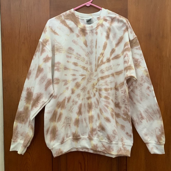 custom tie dye crewneck